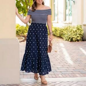 💥🎉😃NWT THE LOFT Blue Skirt